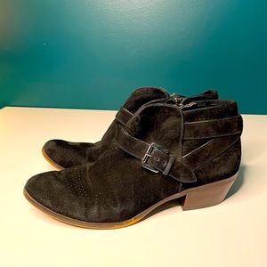Sam Edelman short buckle booties